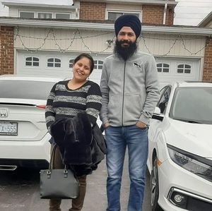 Meet your Posher, Tajinder